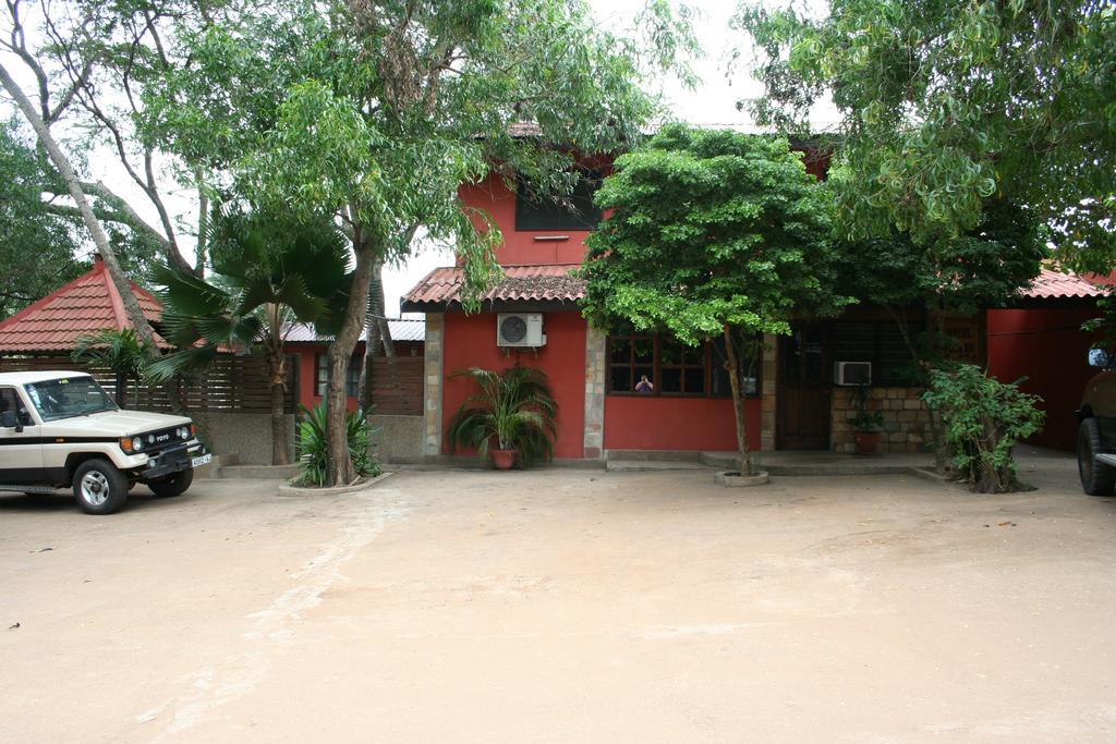 Hotel Napoleon Lagune Lome Exterior photo