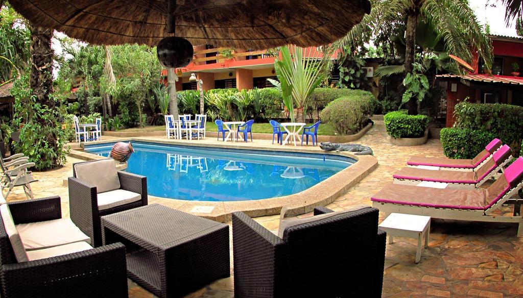 Hotel Napoleon Lagune Lome Exterior photo